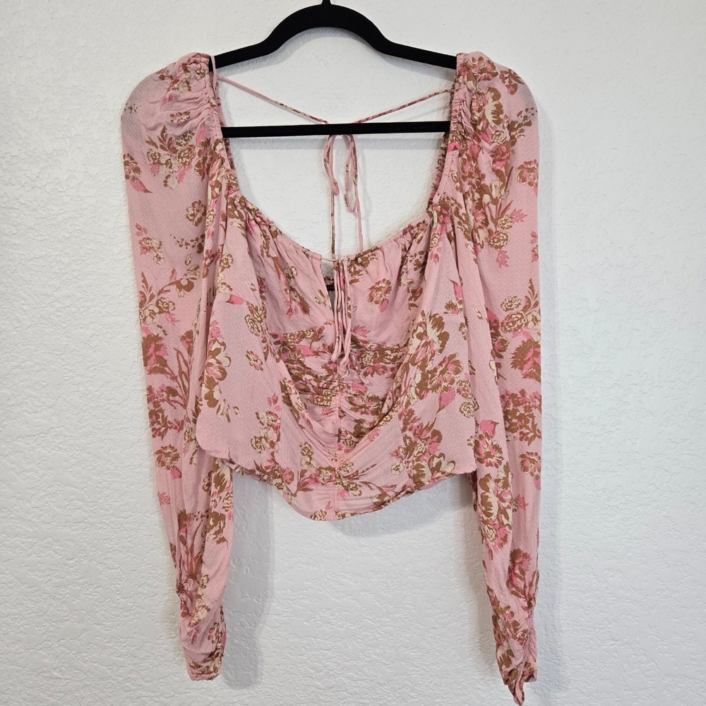 Free People Hillary Pink Floral Smocked Ruched Long Sleeve Cropped Blouse Top M